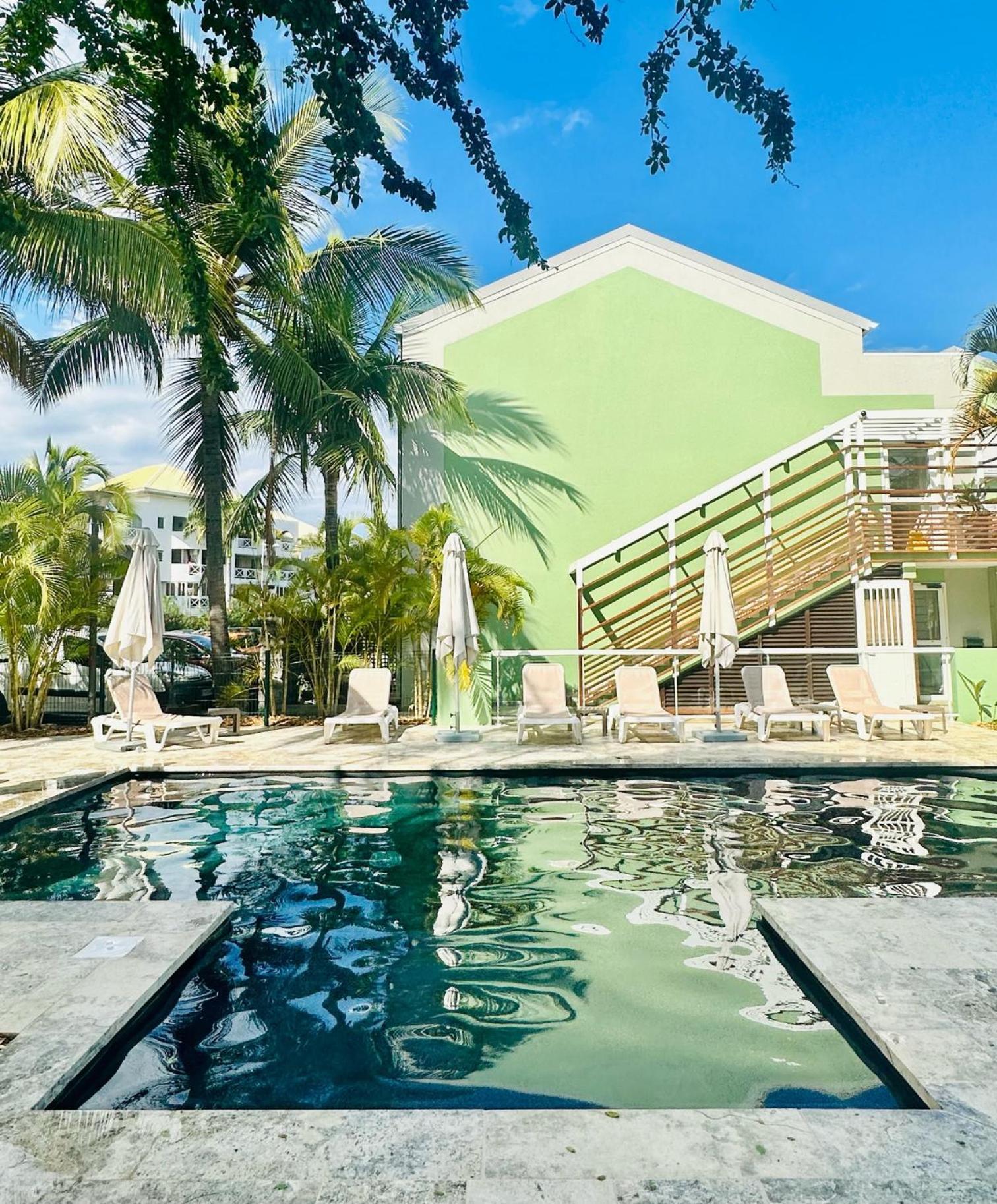 Residence Tropic Appart Hotel Saint-Gilles-les-Bains Exterior photo